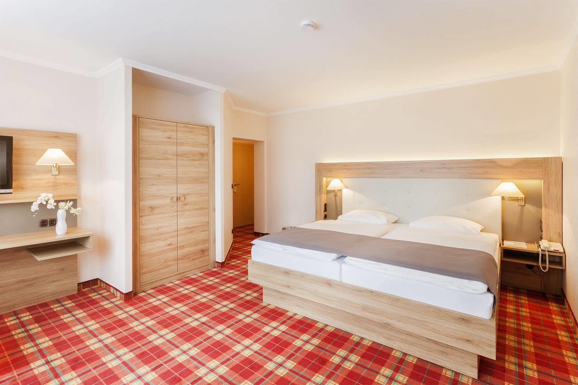 Ringhotel Roggenland Waldeck  Eksteriør billede