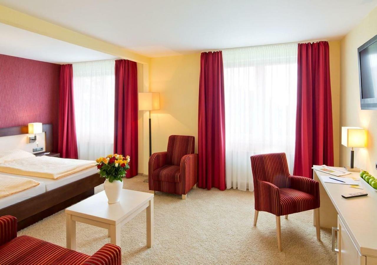 Ringhotel Roggenland Waldeck  Eksteriør billede